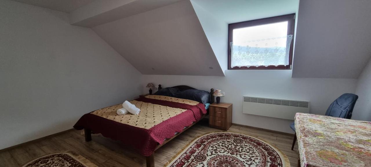 Karacsony Guest House Lunca de Sus Exteriér fotografie