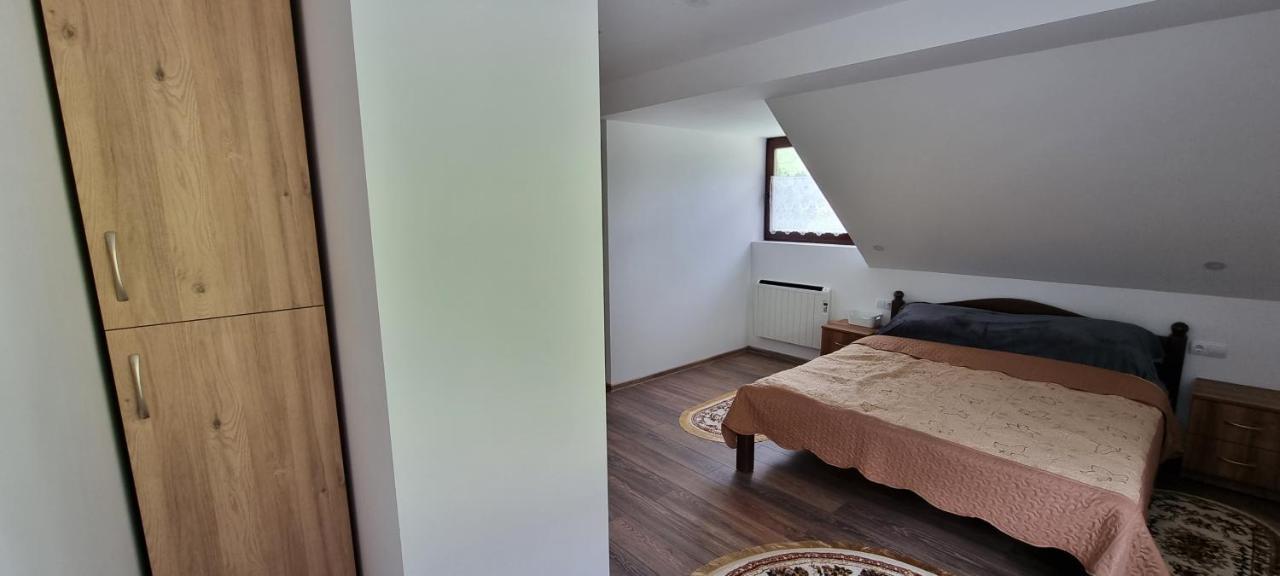 Karacsony Guest House Lunca de Sus Exteriér fotografie